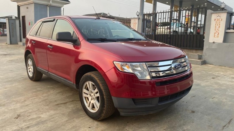 ford-edge-2008-big-1